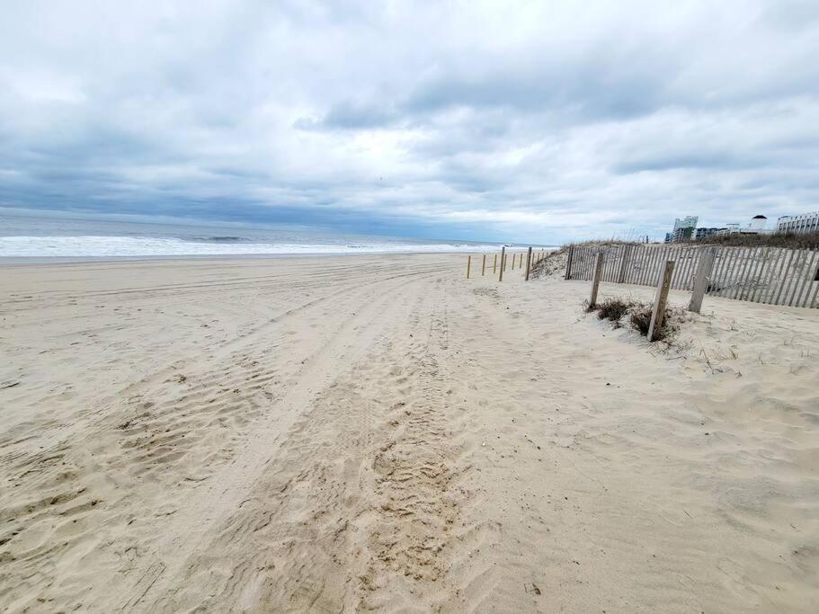 Beachfront Condo In Paradise Ocean City Buitenkant foto